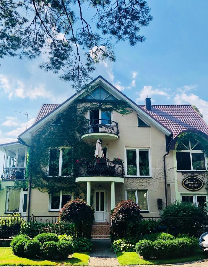 Vila Florena Garden Palanga Luaran gambar